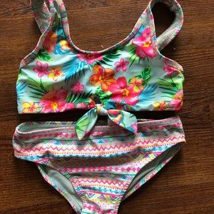 Wonder Nation little girls swimsuit 6/6x